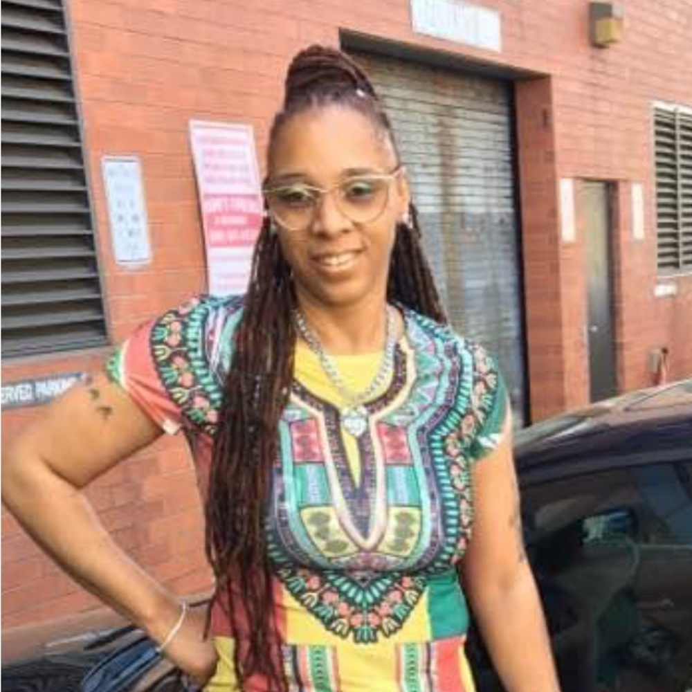 Meet your Posher, Sherry